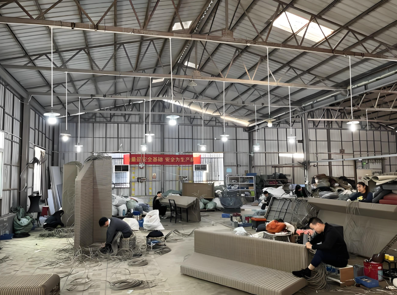 �����ҾߏS���u��RCO�߻�ȼ���O(sh��)�䌍(sh��)�F(xi��n)��ϵ���ŷš�20mg/m3������