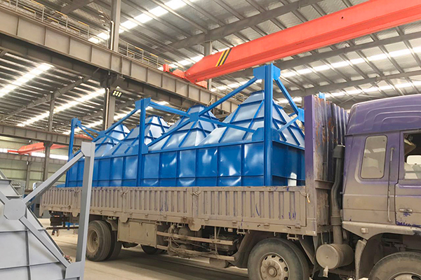 �������m��+RTO�M�Ϲ�ˇ��Ϳ�b�ИI(y��)�ЙC�U���c�ۉm��Ч��������